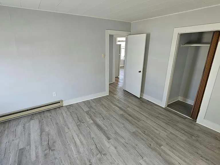 235 Ziegler St #237 — Photo 3