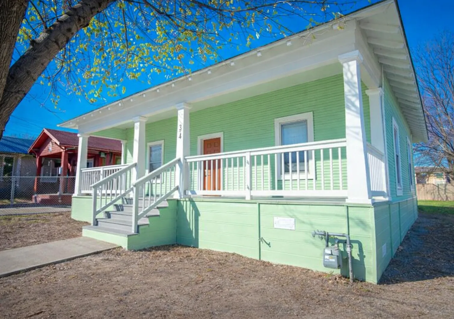 Beautiful 3BR/2Ba Home! — Photo 3