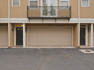 909 Junction Pl, Indianapolis, IN, 46220