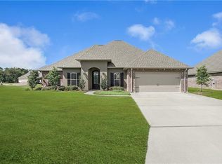 701 Fair Hill Loop, Covington, LA 70433