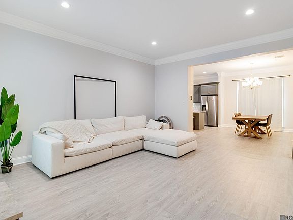 2nd image of 700 Priscilla Ln