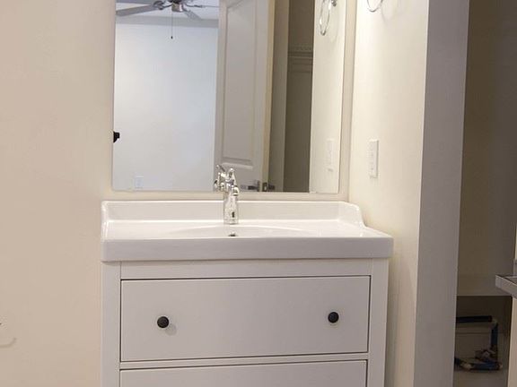 4th image of 1304 Elliott Dr APT 301