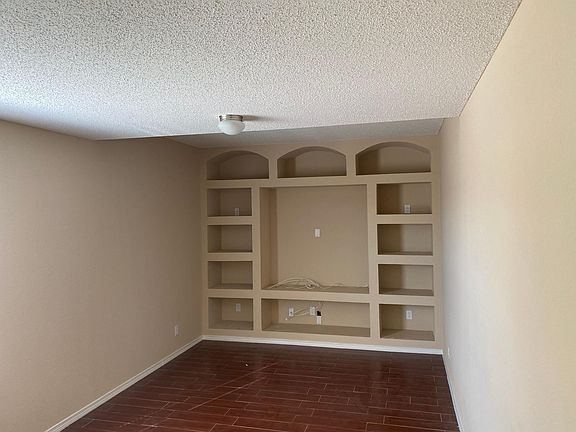 4th image of 2801 Bear Rock Pl