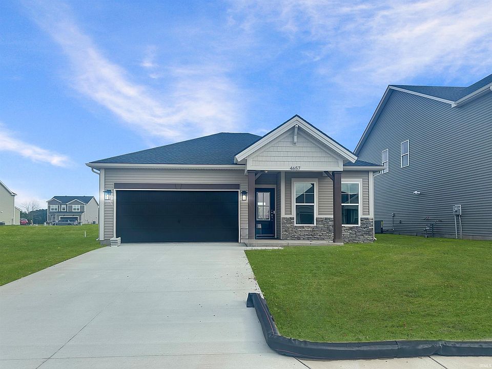 1st image of 4657 Chelmsford Dr