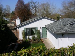 11027 SW 61st Ave, Portland, OR 97219