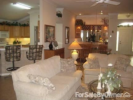 3rd image of 1322 Arredondo Dr