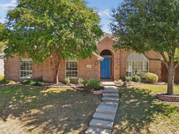 3700 Maywood Ct, Carrollton, TX 75007