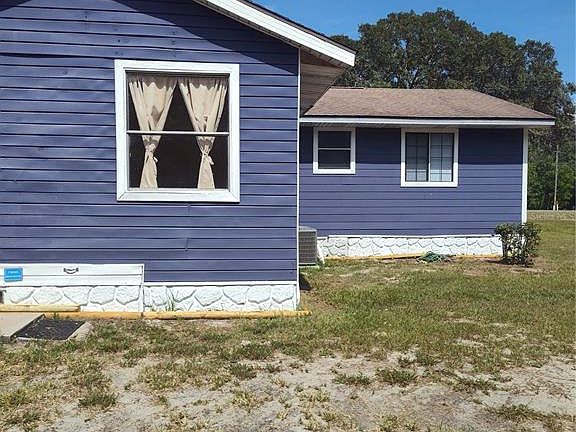 4th image of 140 Bay Rd