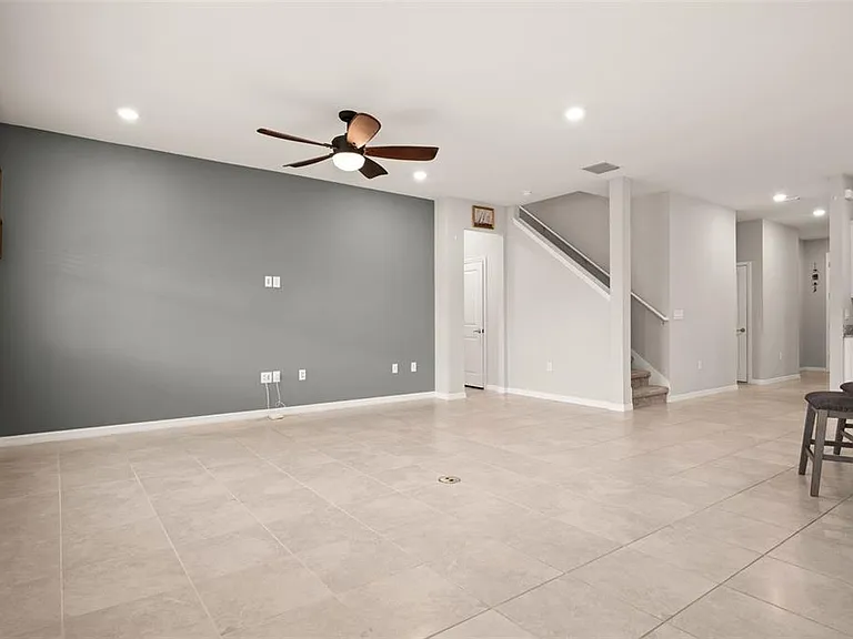 18929 Birchwood Groves Dr — Photo 8