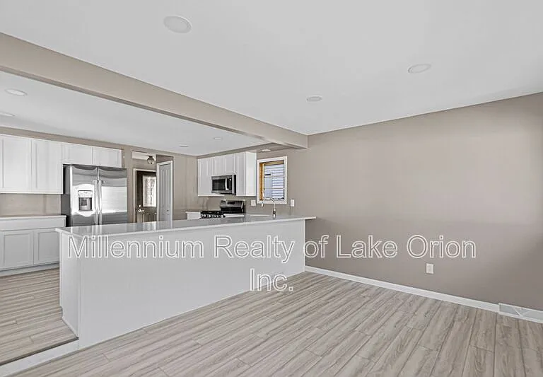 391 Shady Oaks St — Photo 19
