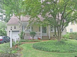 1505 Valencia Rd, Niskayuna, NY 12309