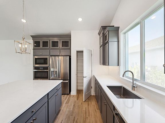 4th image of 10242 Dreamweaver Road #206