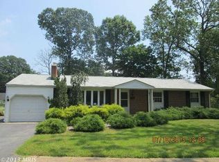 101 Balsam Dr, Severna Park, MD 21146