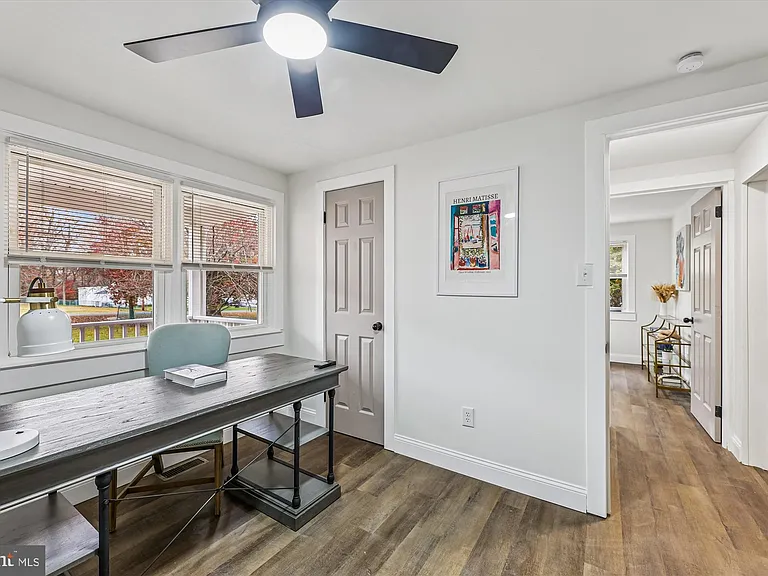 4250 Piper Ln — Photo 34