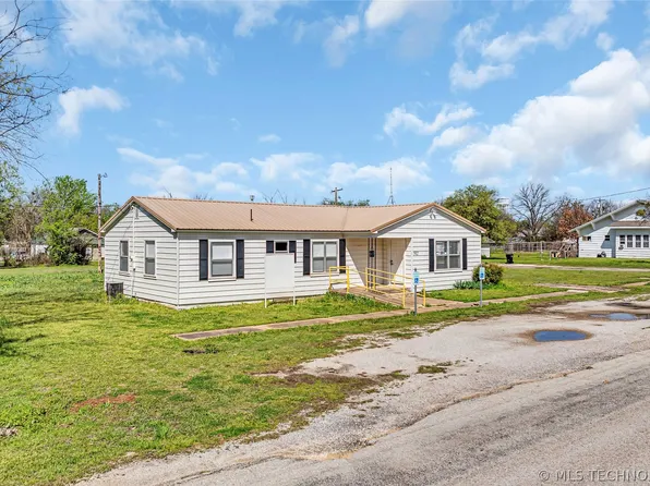 502 S 6th St, Ringling, OK 73456