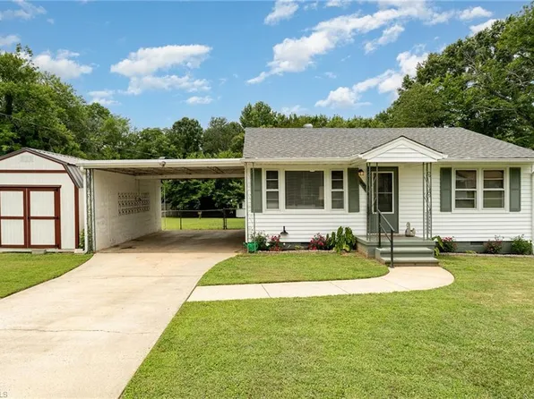 1607 Belmont St, Burlington, NC 27215