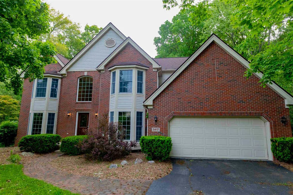 5417 Lohr Lake Dr photo 1