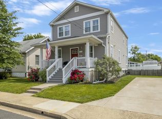 1018 S Rolfe St, Arlington, VA 22204