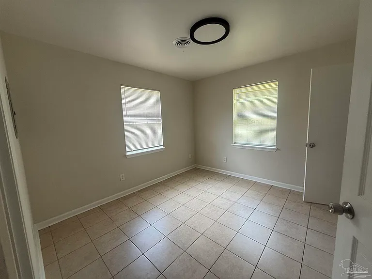 6550 Allyn Way — Photo 6
