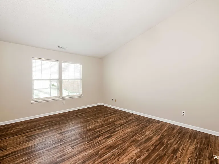 10452 Day Star Dr — Photo 13