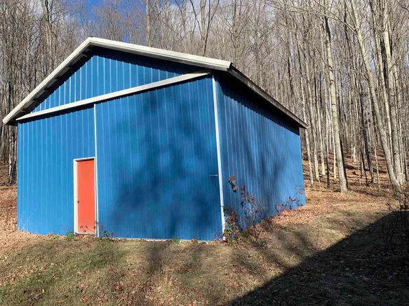 7430 N Maple Valley Rd NE, Mancelona, MI 49659