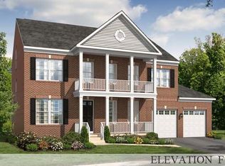 4557 Rona Pl, Fairfax, VA 22030