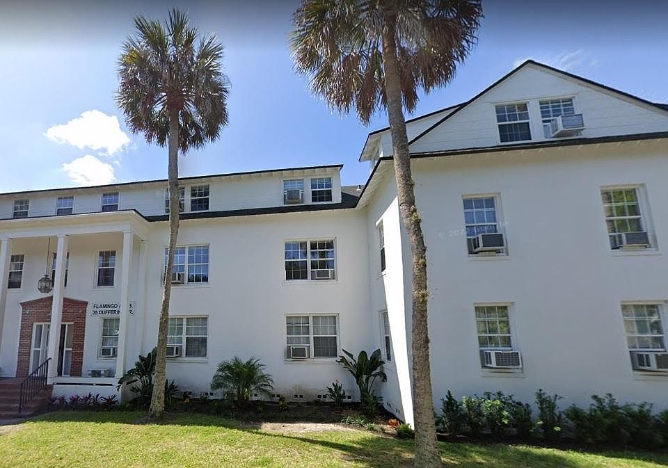 Flamingo Apts a vintage complex in a quiet waterfront community.