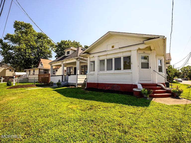 22 Brevent Ave — Photo 27