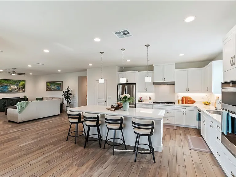 58171 Aragon Way — Photo 3