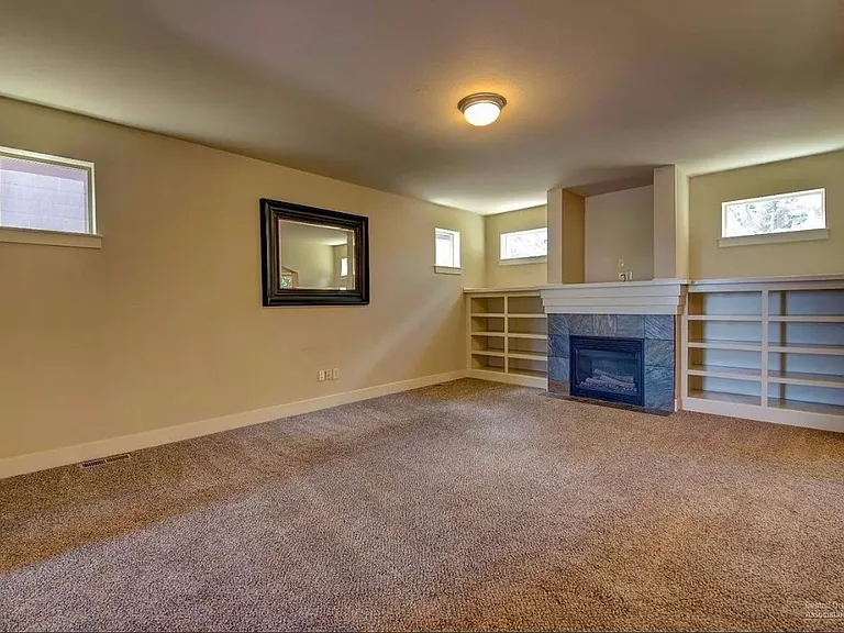 62995 Fresca St — Photo 2