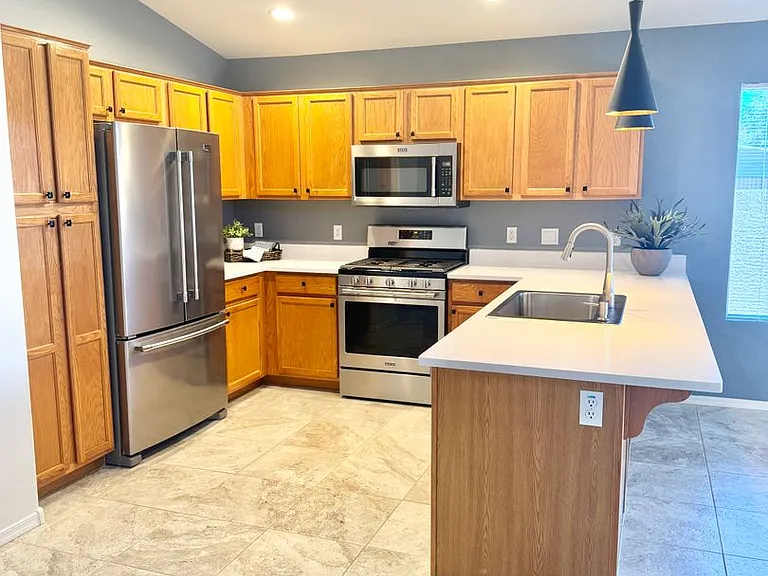 5209 W Taro Ln — Photo 3