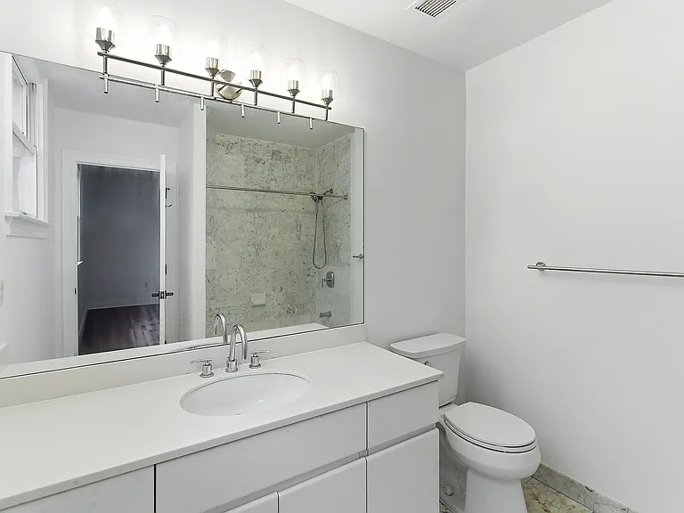 204 Shearwater Ct W #21 — Photo 12