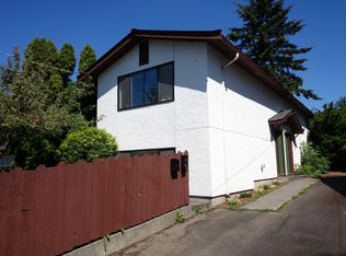 910 NW 60th St, Seattle, WA 98107