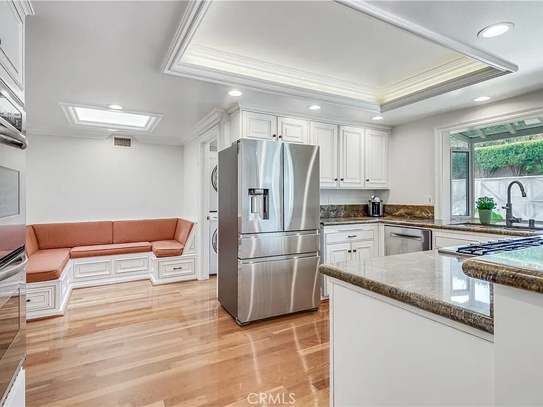 28232 Lobrook Dr — Photo 7