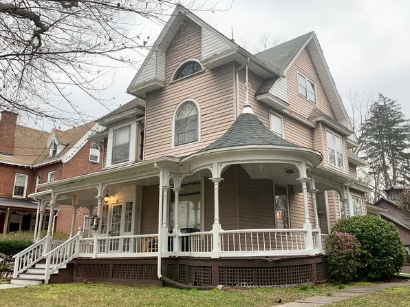 138 Curtis Street, Meriden, CT 06450