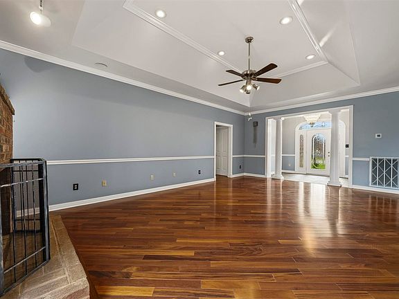 5th image of 166 Farmer Ln