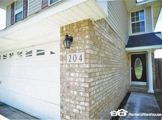 204 Shadow Ct SW, Huntsville, AL 35824