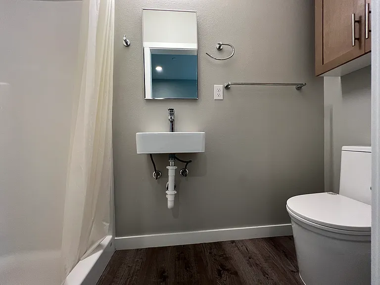 4029 Rainier Ave — Photo 49