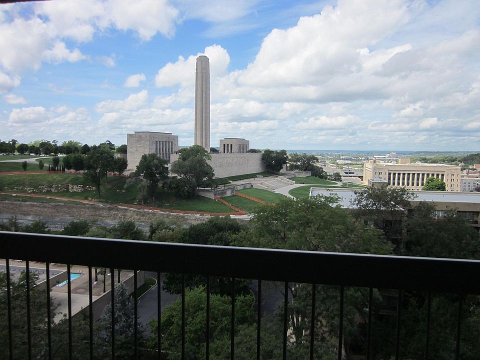 1st image of 2510 Grand Ave #1304