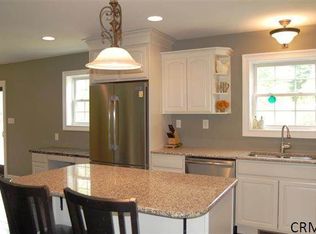 10 Deer Creek Rd, Poestenkill, NY 12140