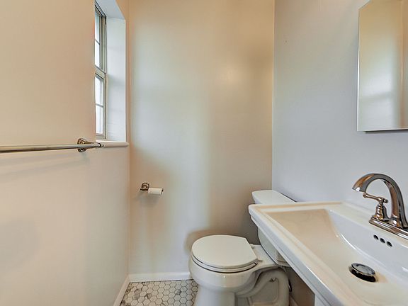 half bath off master suite