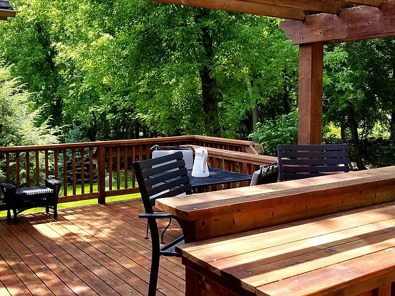 Another angle of the deck