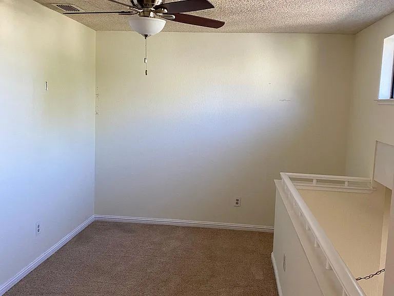 2833 Edison Ave — Photo 11