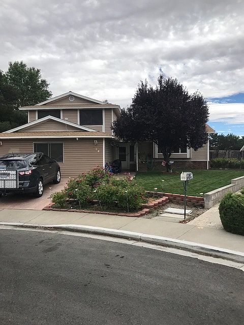1st image of 836 Glenbrook Ct
