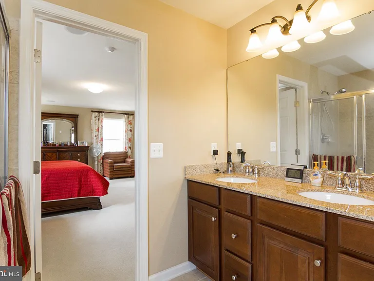 46 Bismark Dr — Photo 18