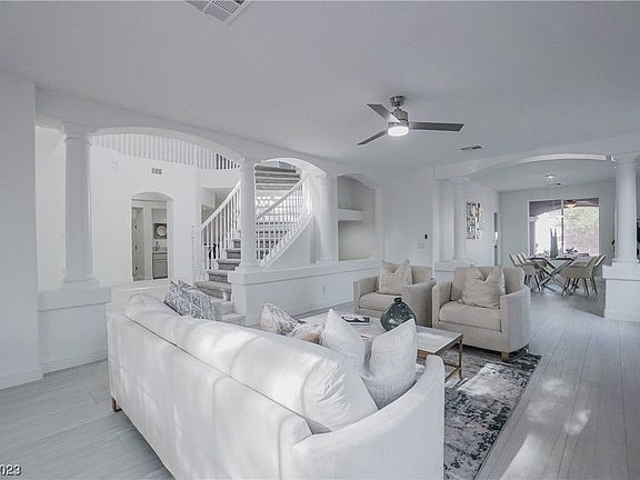 3rd image of 4330 Melrose Abbey Pl