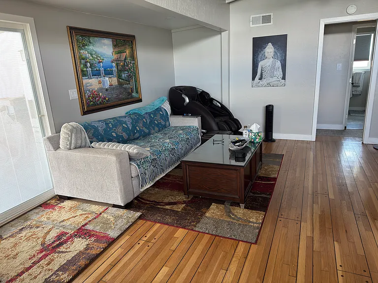 Heather Ave — Photo 3