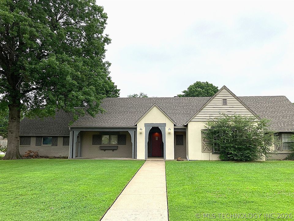 1st image of 4107 E 47th Pl