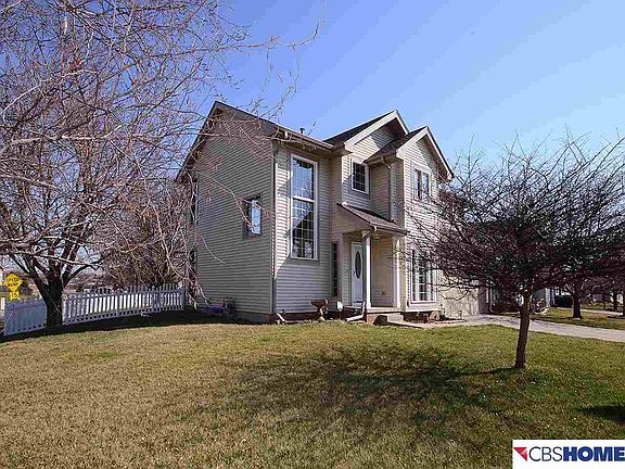 2nd image of 14958 Dayton St