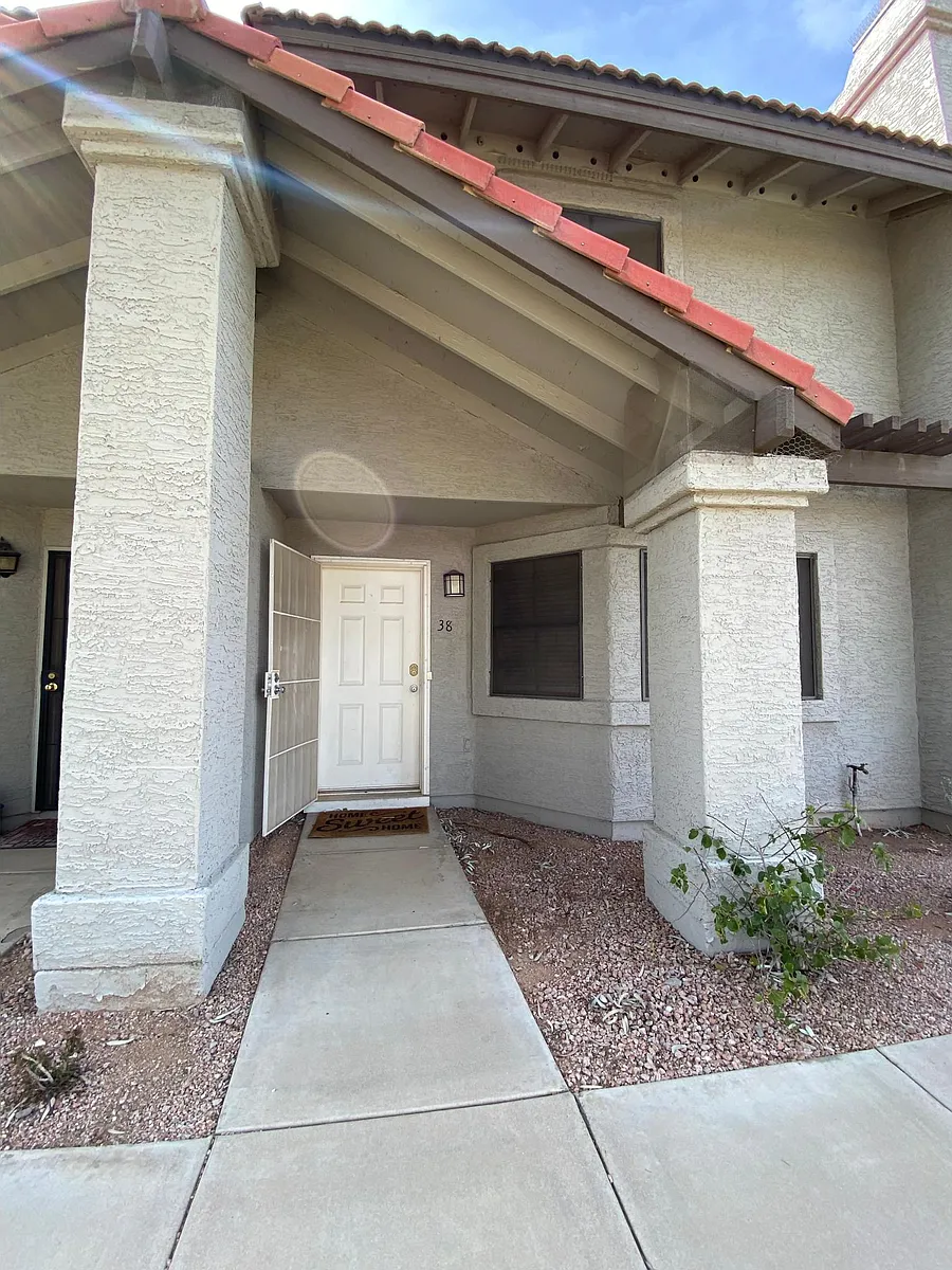 Building Photo - 6262 E Brown Rd #38